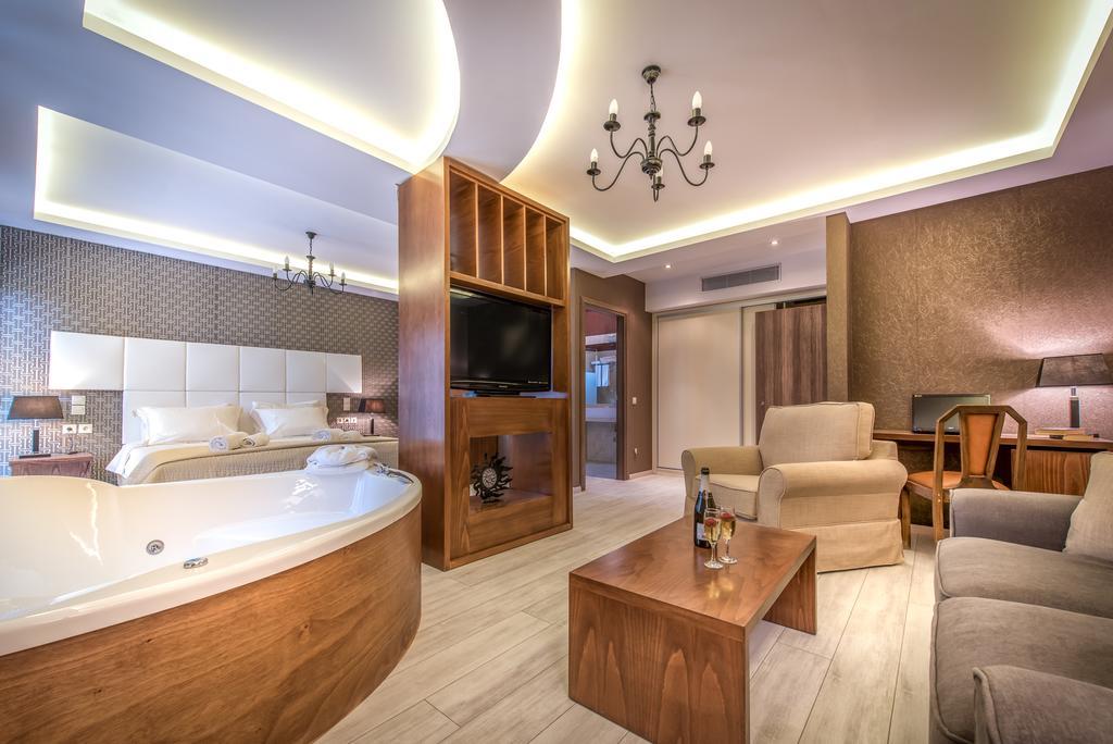 Elegance Luxury Executive Suites - Adults Only Tragaki Kamer foto